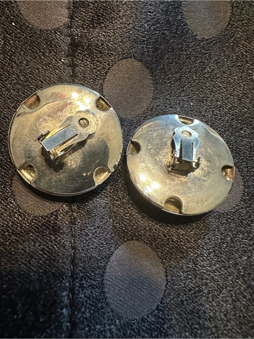 : Vintage-Inspired Silver Sunburst Button Clip-On Earrings - Picture 2 of 2